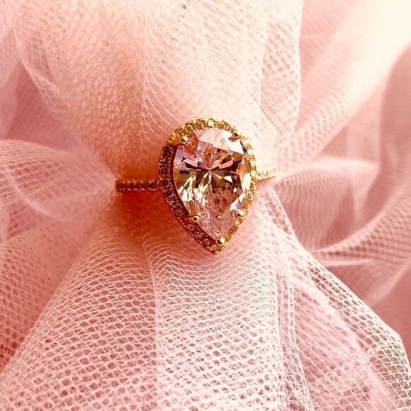 ♥️ 4.5Ct Pink Pear CZ Diamond Halo Engagement Ring 14kt Gold PRICE FIRM - Picture 8 of 17